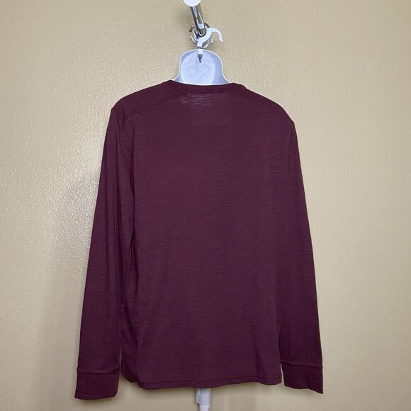 APT 9 Premier Flex Men's Long Sleeve Burgundy 1/4 button Shirt Sz L - Picture 2 of 6